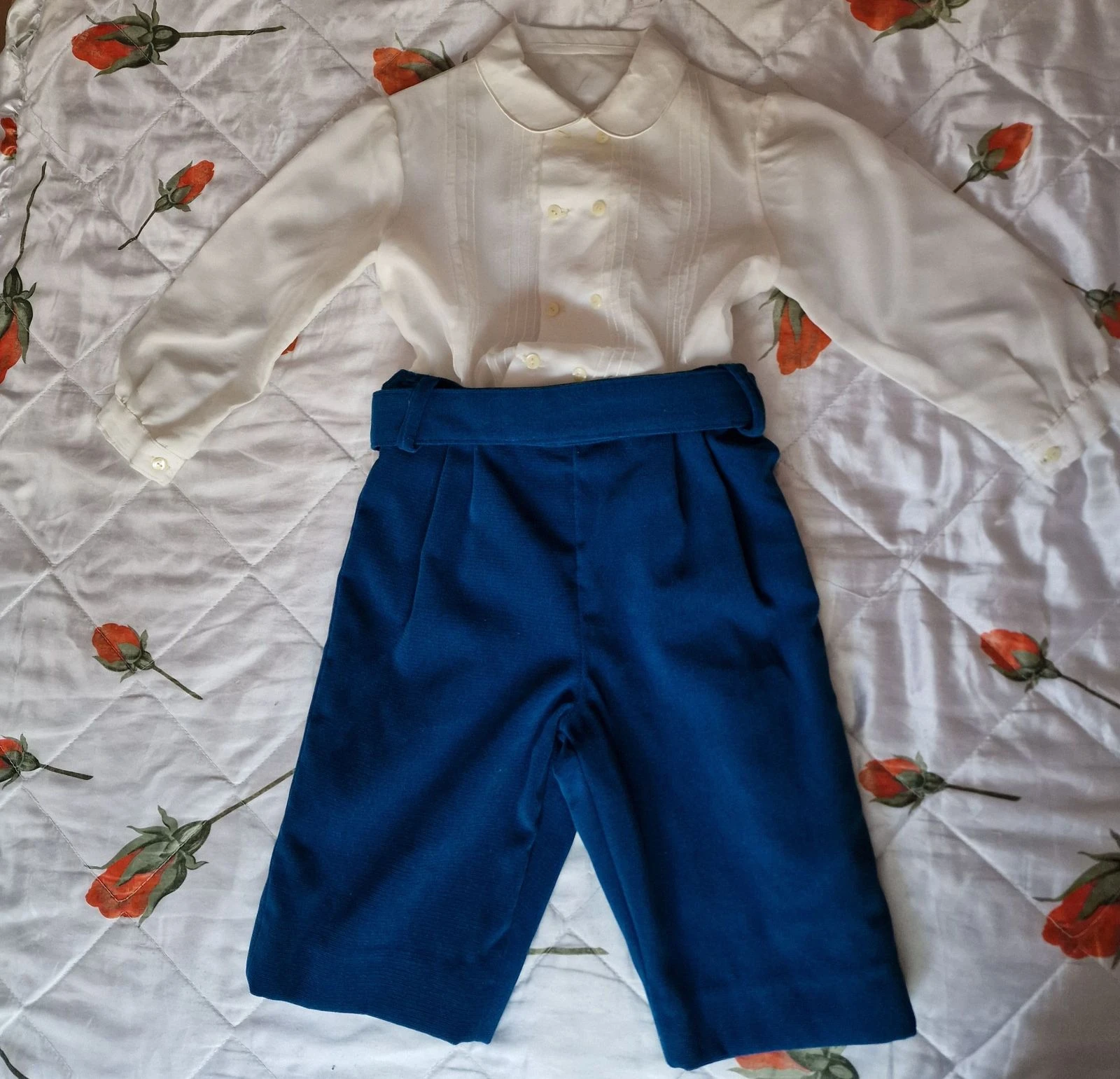Conjunto de camisa y pantalón de vestir infantil de Creaciones Arrullo – photo 3